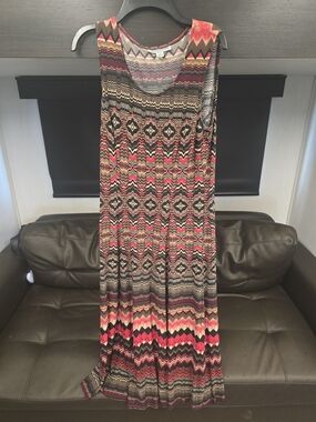Danny & Nicole Multicolor Geometric Sleeveless Maxi Dress